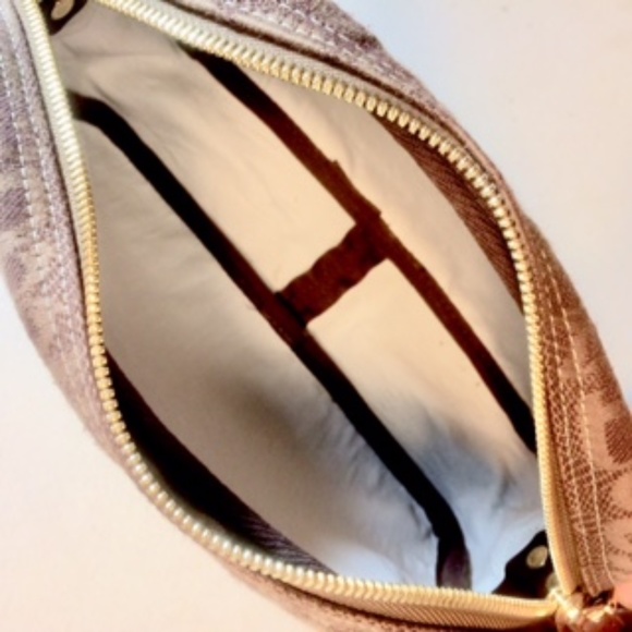 Dooney & Bourke Signature Jacquard Shoulder Bag